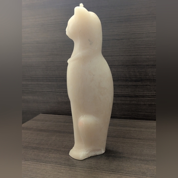 Beeswax Cat Candle From  Kootenay Candles - Picture 6 of 9